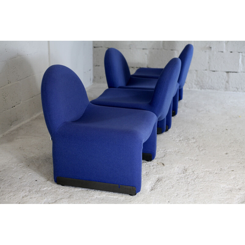 Set van 4 vintage stoelen met schuim en blauwe bekleding 1970