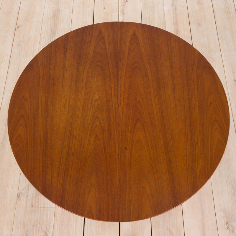 Vintage round extension table in teak Danish 1960s