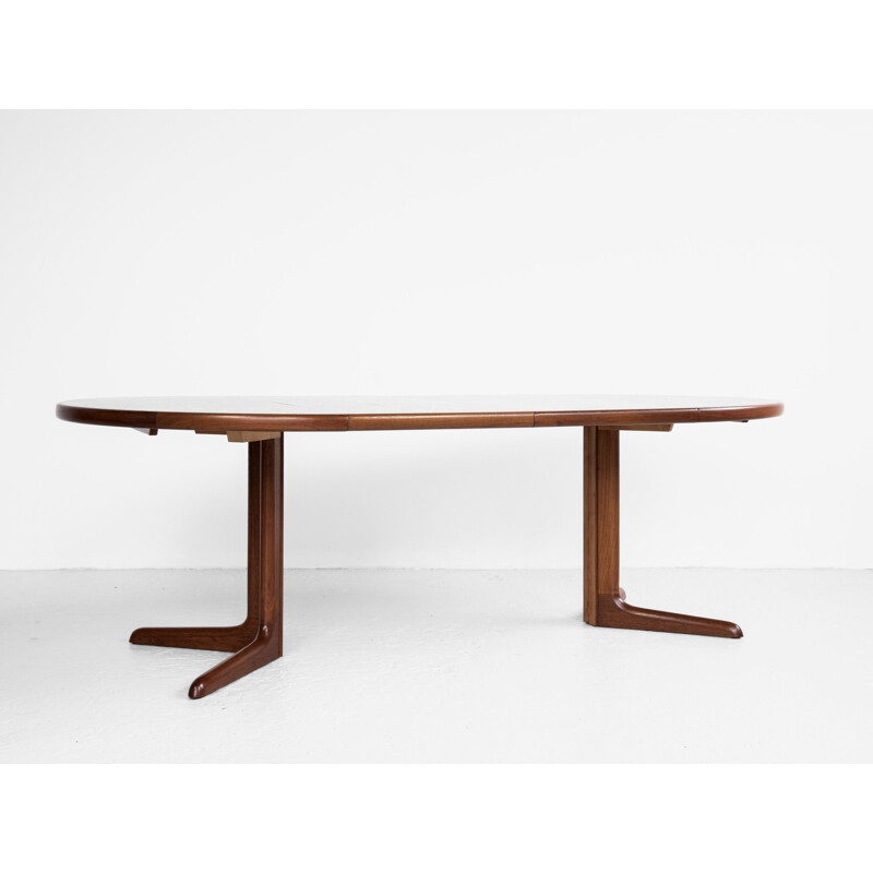 Midcentury round dining table in teak with 2 extensions by Skovby Danish 1960s