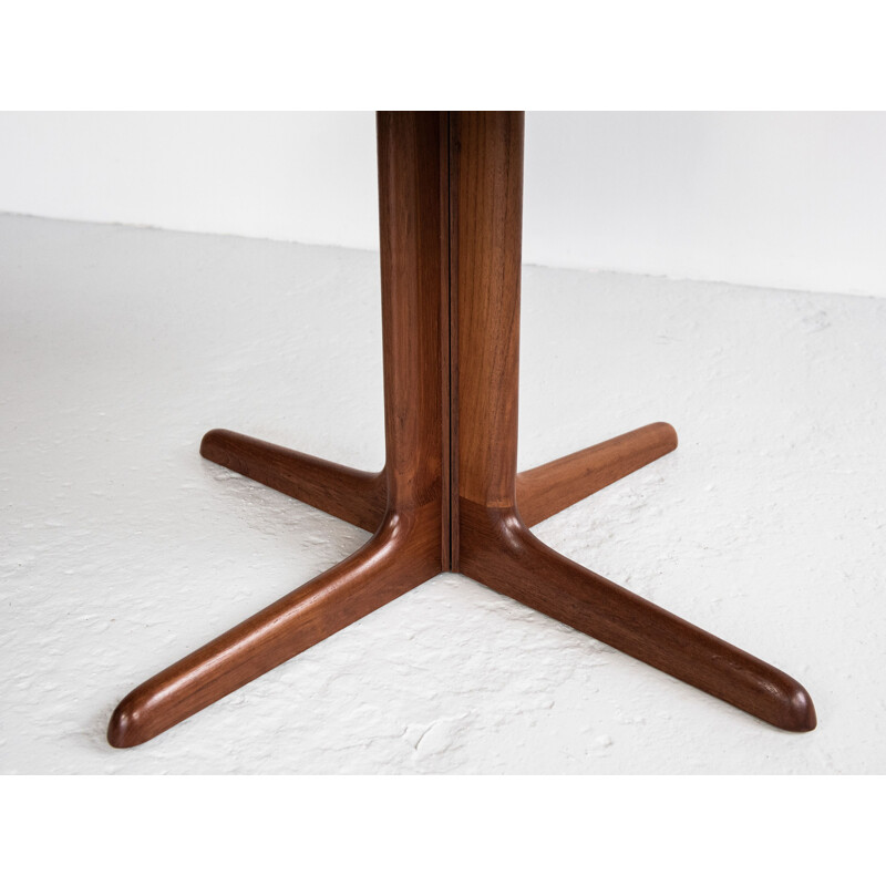 Midcentury round dining table in teak with 2 extensions by Skovby Danish 1960s