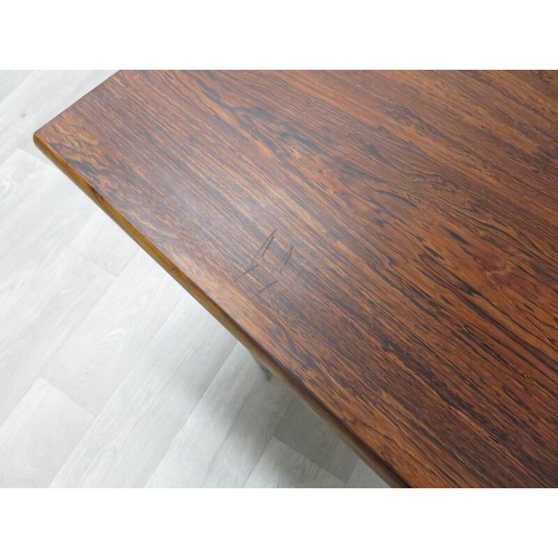 Vintage Illum Wikkelso coffee table in rosewood Scandinavian 1960s