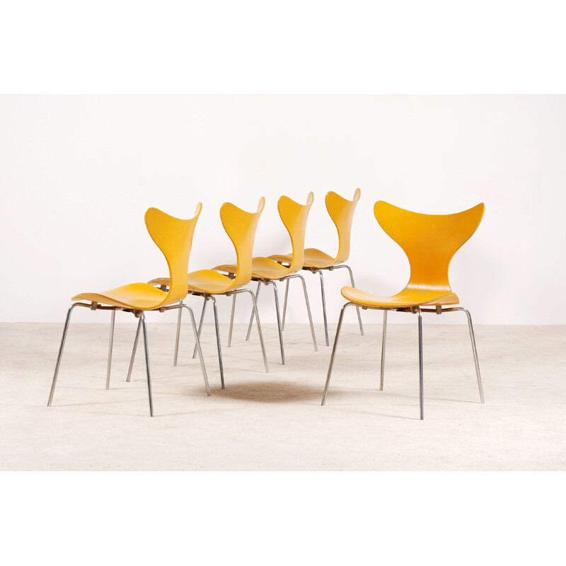 Set di 5 sedie vintage modello 3108 di Arne Jacobsen per Fritz Hansen, 1968