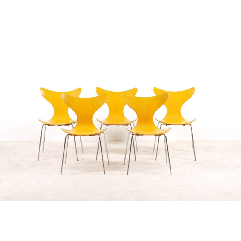 Set of 5 vintage chairs model 3108 by Arne Jacobsen for Fritz Hansen, 1968