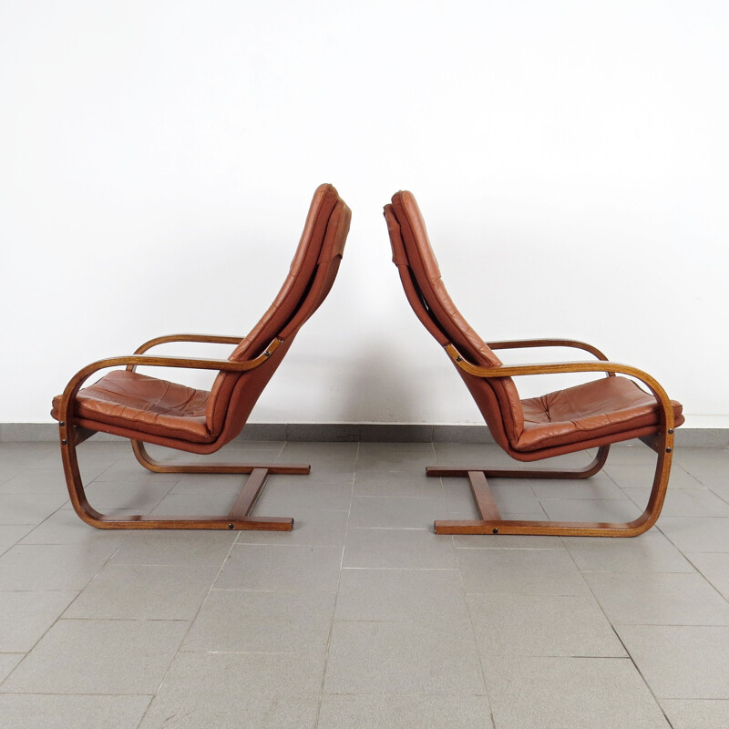 Paar vintage Tsjecho-Slowaakse fauteuils 1970