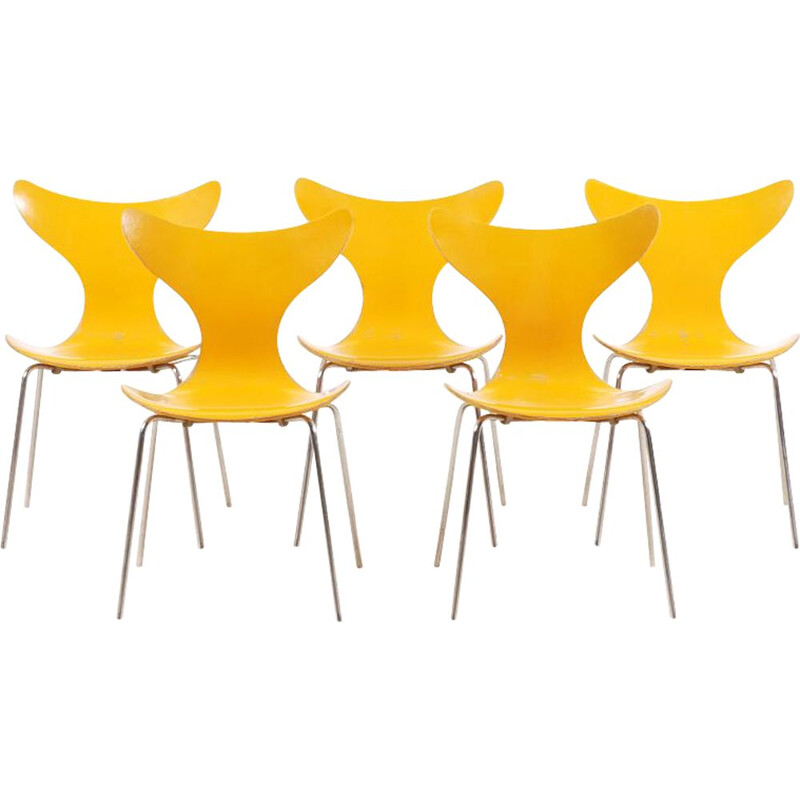 Set of 5 vintage chairs model 3108 by Arne Jacobsen for Fritz Hansen, 1968