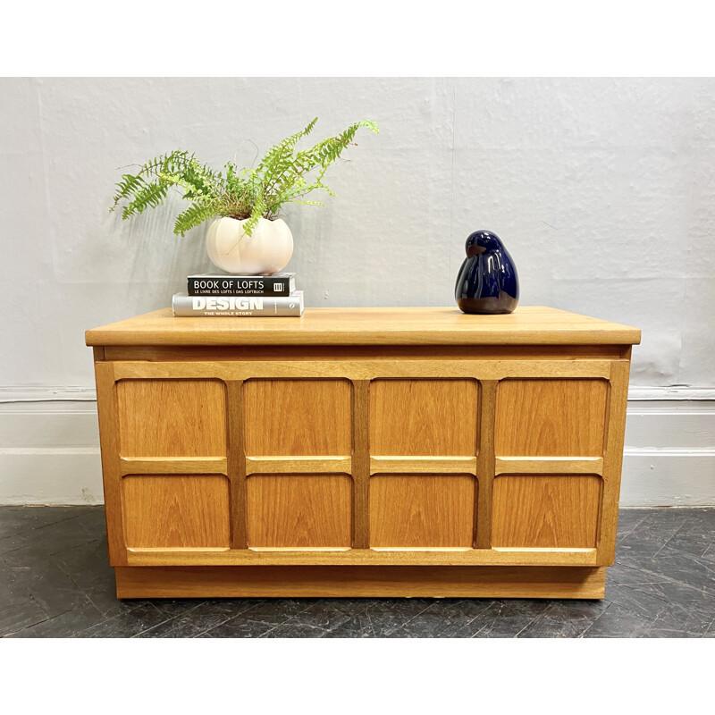 Vintage TV Stand Media Cabinet Sideboard by Nathan Parker Knoll 