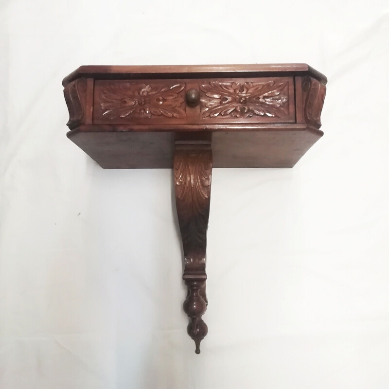 Vintage carved wood side table in walnut, USA 1950