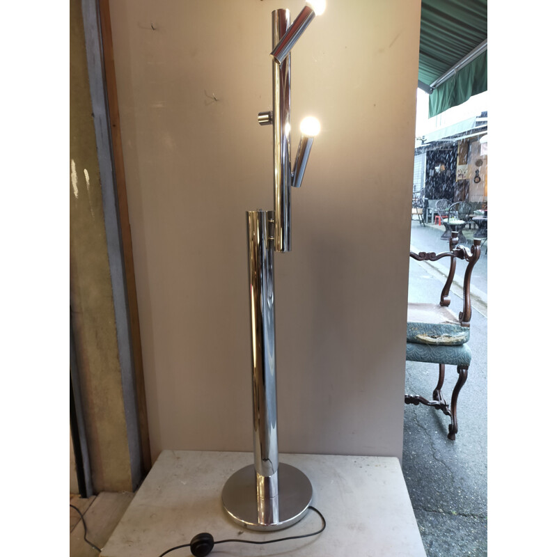 Modernist vintage floor lamp in chromed metal