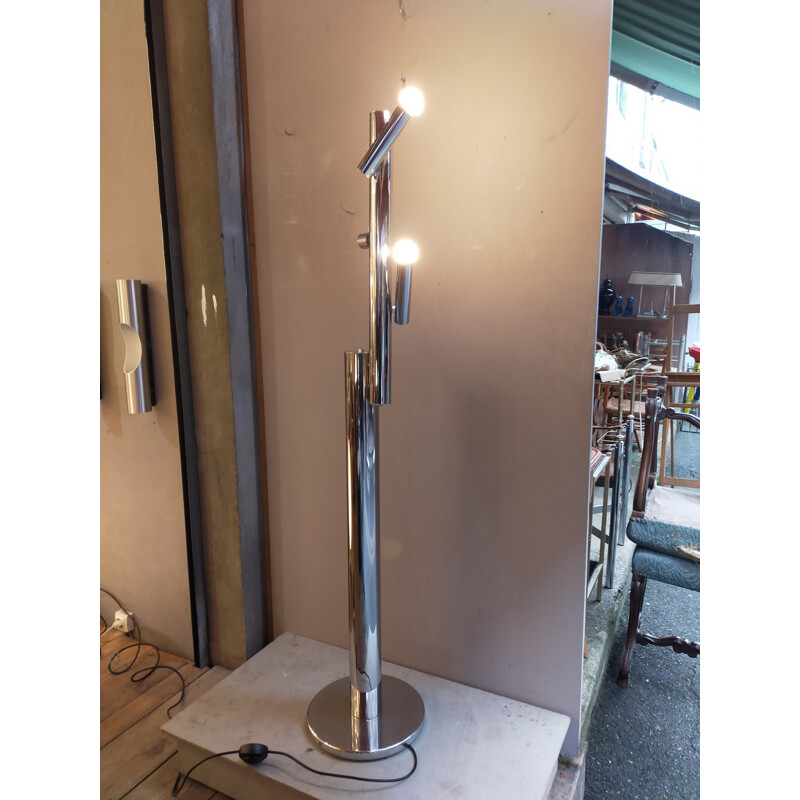 Modernist vintage floor lamp in chromed metal