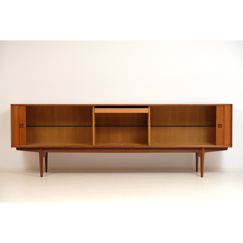 Enfilade vintage Tambour en teck par Oswald Vermaercke pour V 1960