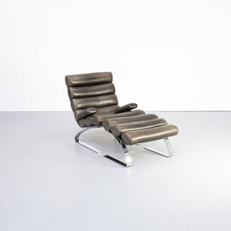 Vintage sinusoidal leather lounge chair by Reinhold Adolf and Hans-Jürgen Schräpfer for COR Germany 1976s