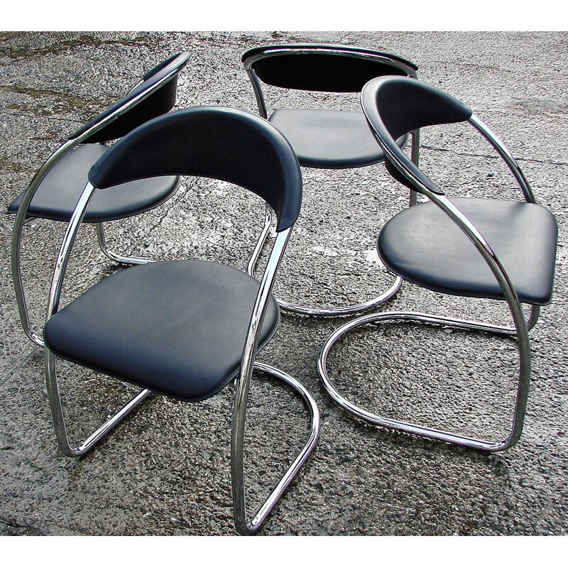 Set of 4 vinage chromed steel and natural leather chairs Italy 1970s