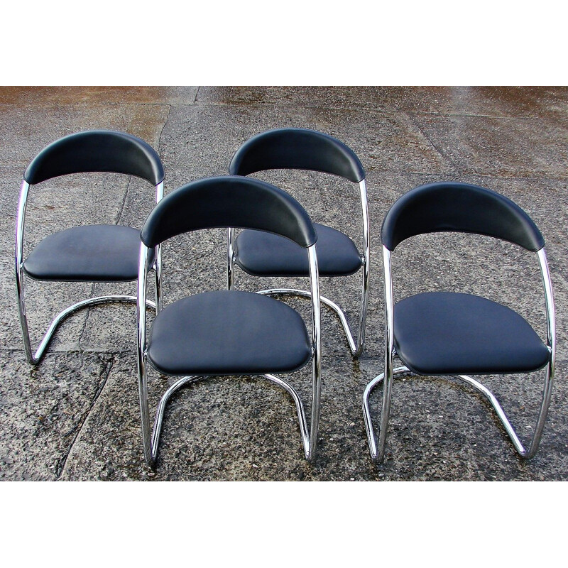 Set of 4 vinage chromed steel and natural leather chairs Italy 1970s
