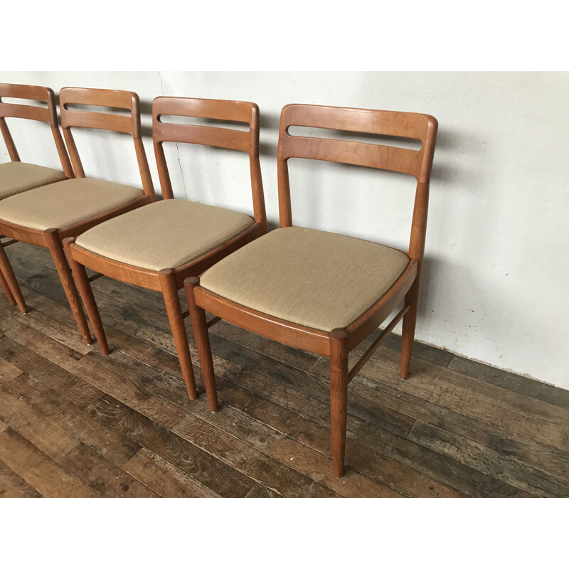 Set of 8 vintage H. W. Klein chairs for Bramin Denmark 1960s