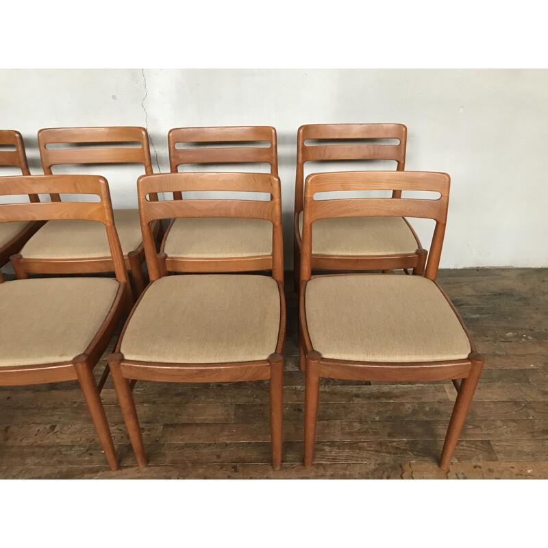 Set of 8 vintage H. W. Klein chairs for Bramin Denmark 1960s