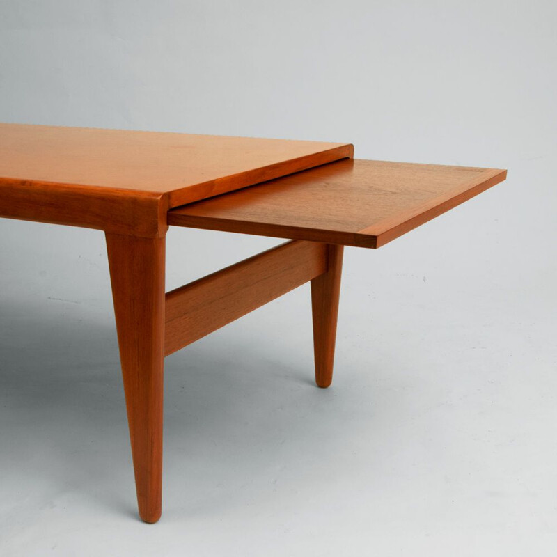 Vintage Extendable Coffee Table By Illum Wikkelsø For Koefoed's Møbelfabrik Denmark 1960s