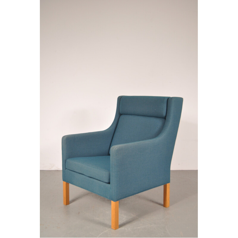 Deense Fredericia fauteuil in hout en blauwe stof, Børge MOGENSEN - 1960