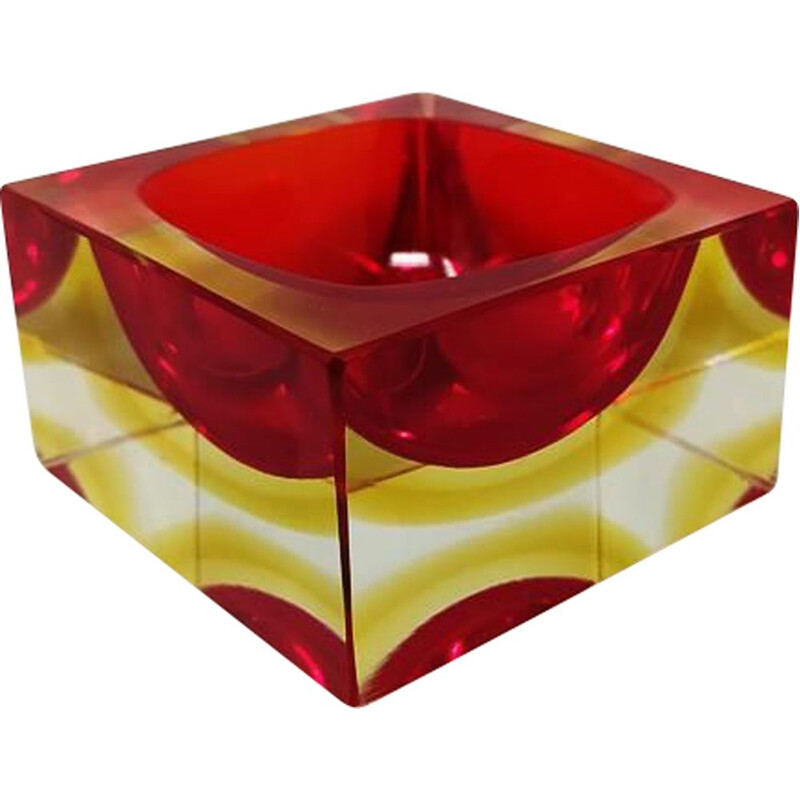 Vintage cubic red and yellow ashtray or empty pocket of Flavio Poli for Seguso 1960