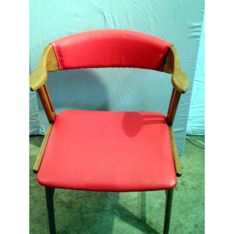 Vintage red leatherette office armchair 1950