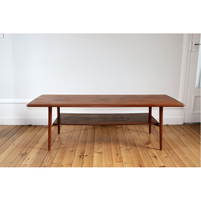 Large vintage coffee table in teak Scandinavian 1960