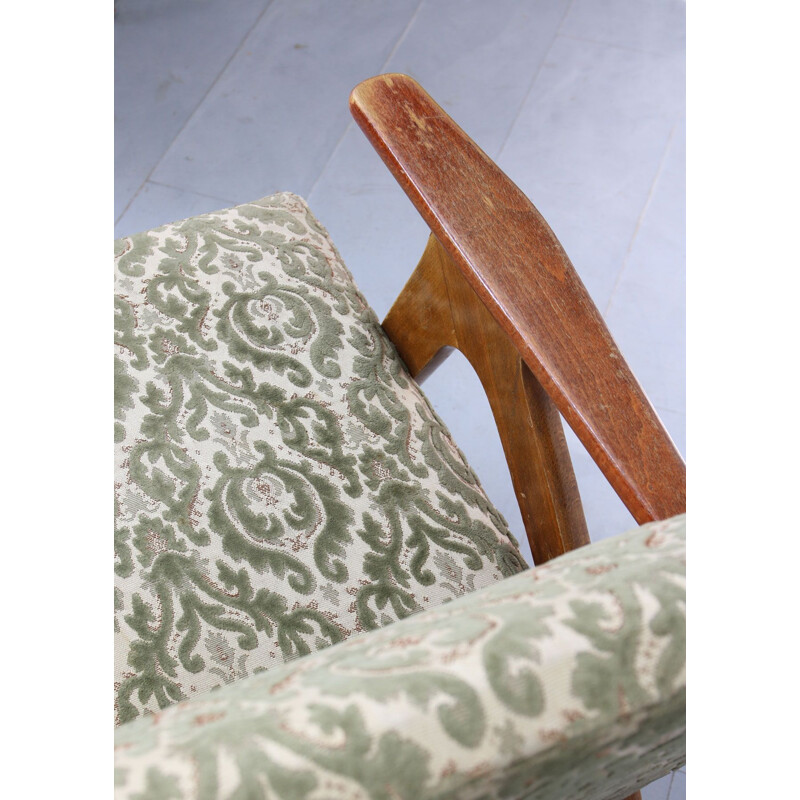 Vintage-Sessel aus Plüsch in skandinavischem Grün