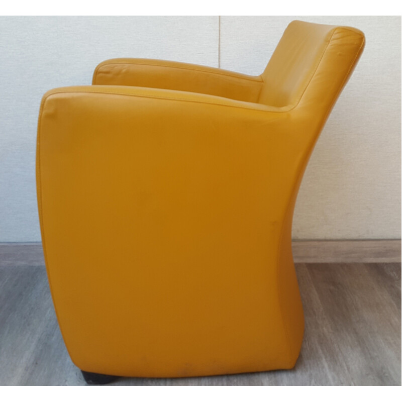 Vintage Leather Armchair in Yellow from Leolux