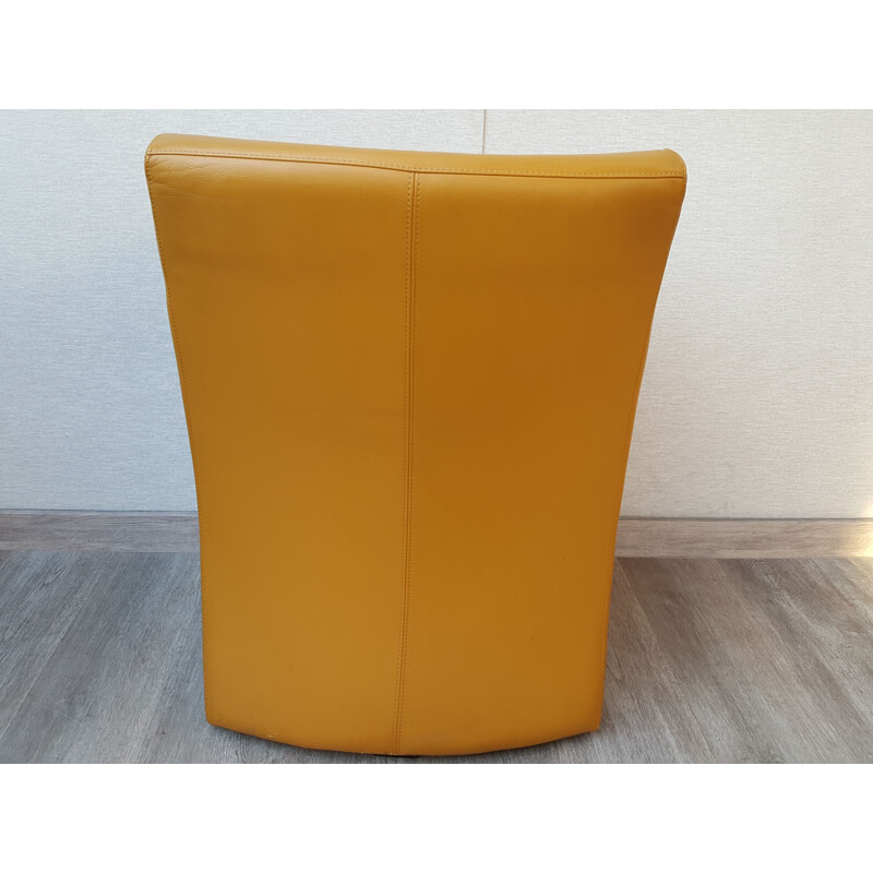 Vintage Leather Armchair in Yellow from Leolux