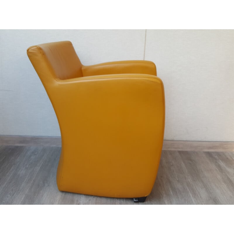 Vintage Leather Armchair in Yellow from Leolux