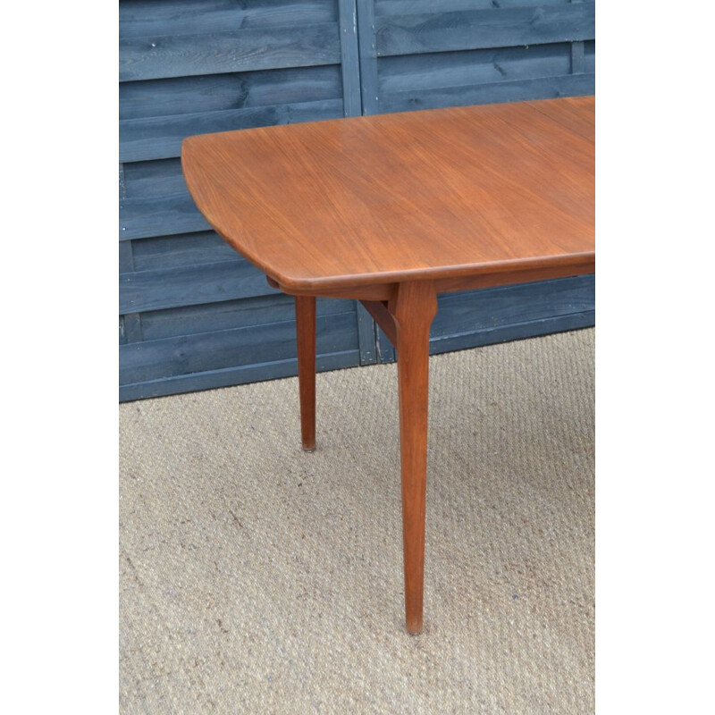 Vintage extensible teak dining table by William Watting Netherlands 1950s