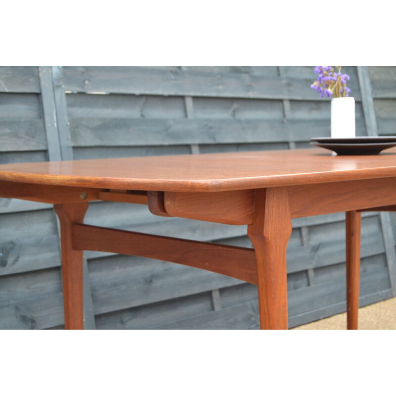 Vintage extensible teak dining table by William Watting Netherlands 1950s