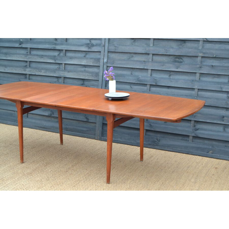 Vintage extensible teak dining table by William Watting Netherlands 1950s