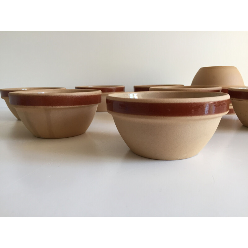 Set of 10 vintage stoneware bowls from Gien France