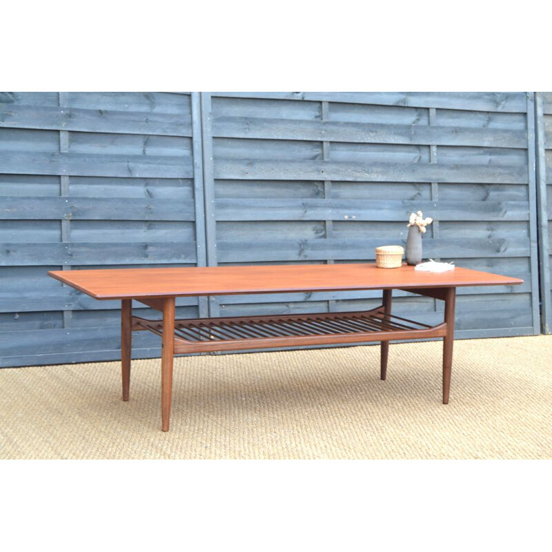 Large vintage coffee table by Kofod Larsen