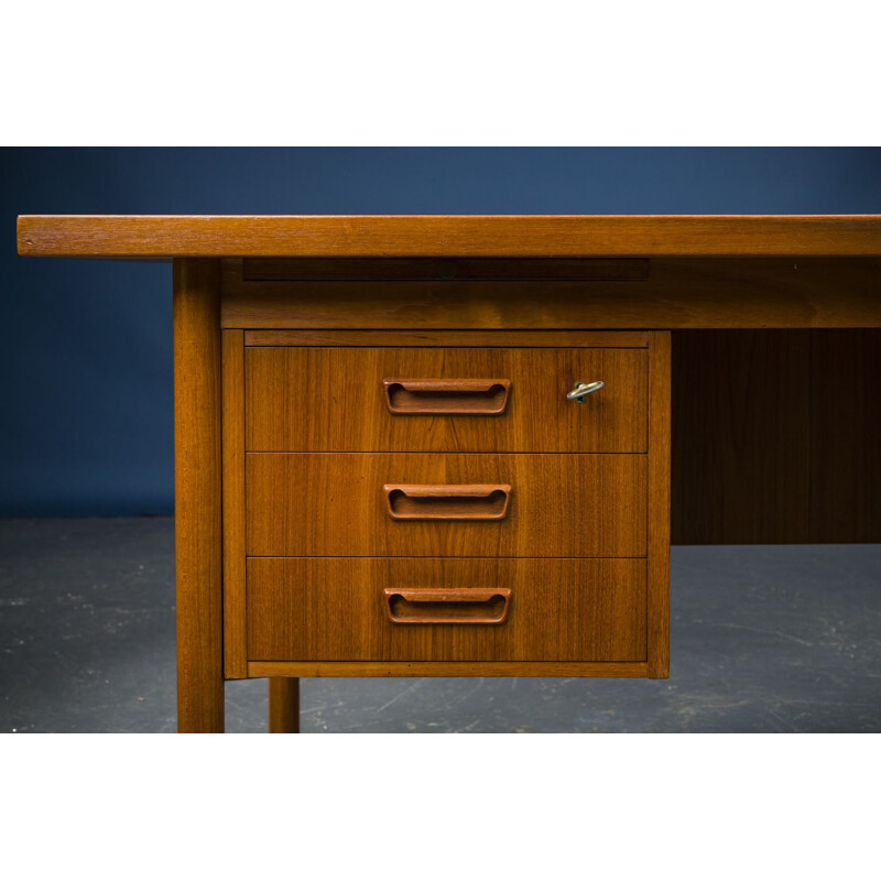 Vintage Freestanding Teak Desk by Gunnar Nielsen Tibergaard for Tibergaard Danish 1960s