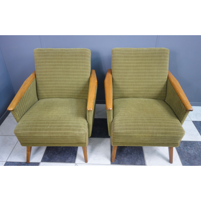 Paire de fauteuils vintage club en tissu vert 1960