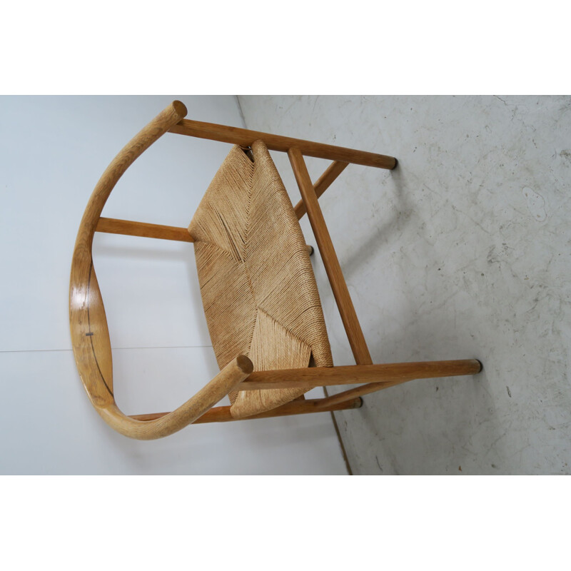 Set of 4 vintage chairs in oak by Hans Wegner