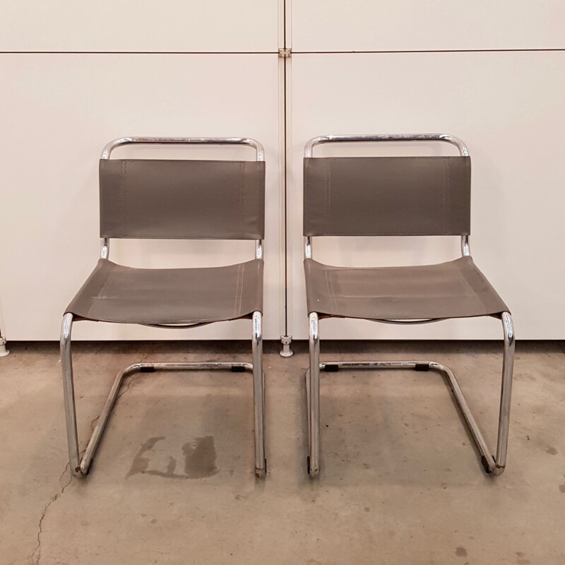 Paar vintage leren stoelen