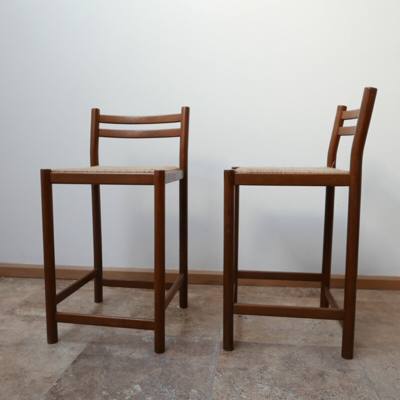 Pair of Mid-Century Low Rush Bar Stools England 1970s