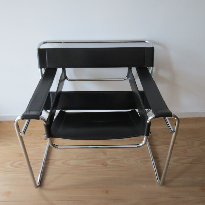 Vintage Wassily Chair Black Leather Marcel Breuer For Fasem Italy 1983s