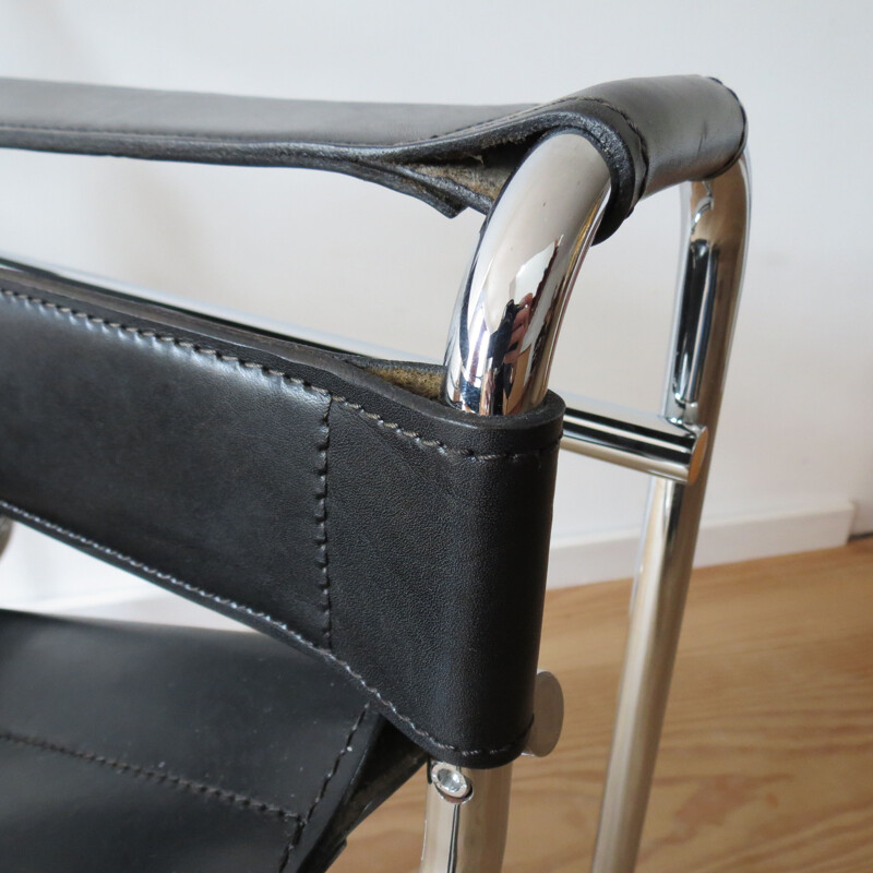 Vintage Wassily Chair Black Leather Marcel Breuer For Fasem Italy 1983s