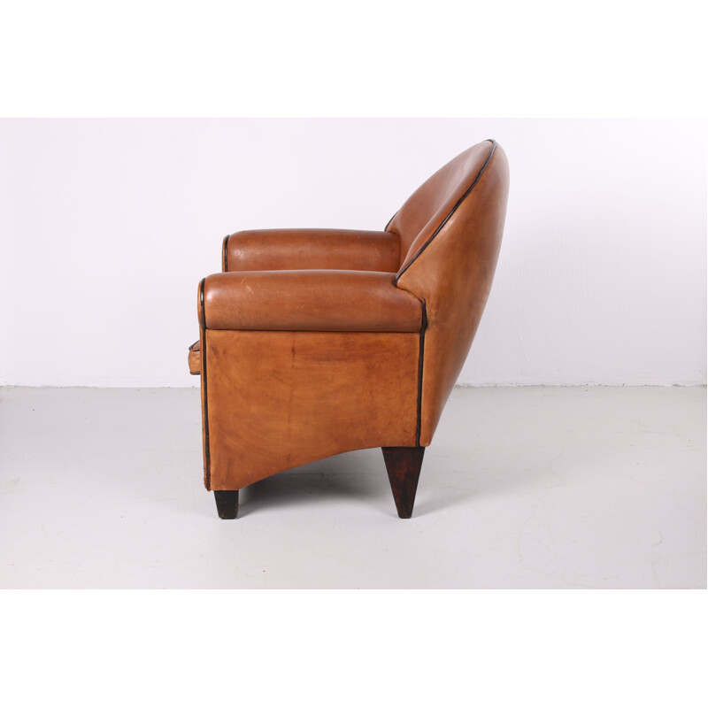 Vintage schapenvacht fauteuil Bart van Bekhoven Model Monet 1970