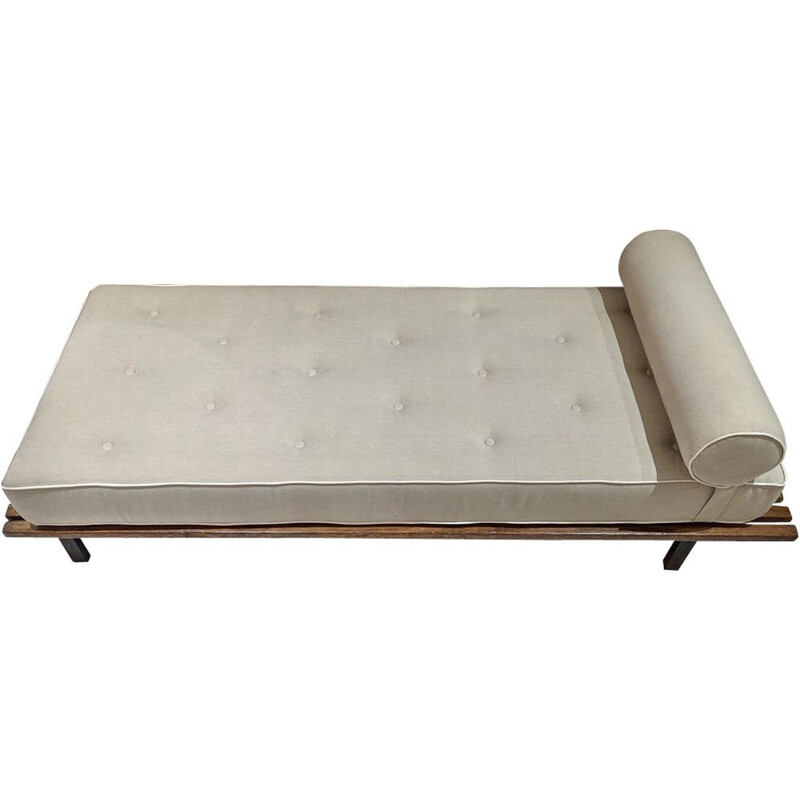 Banquette vintage Cansado avec matelas et coussin en tissu gris de Charlotte Perriand 1954