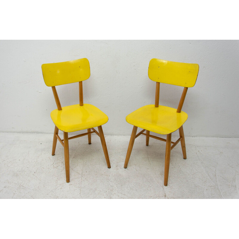 Pair of vintage beech chairs for Ton, Czechoslovakia 1960