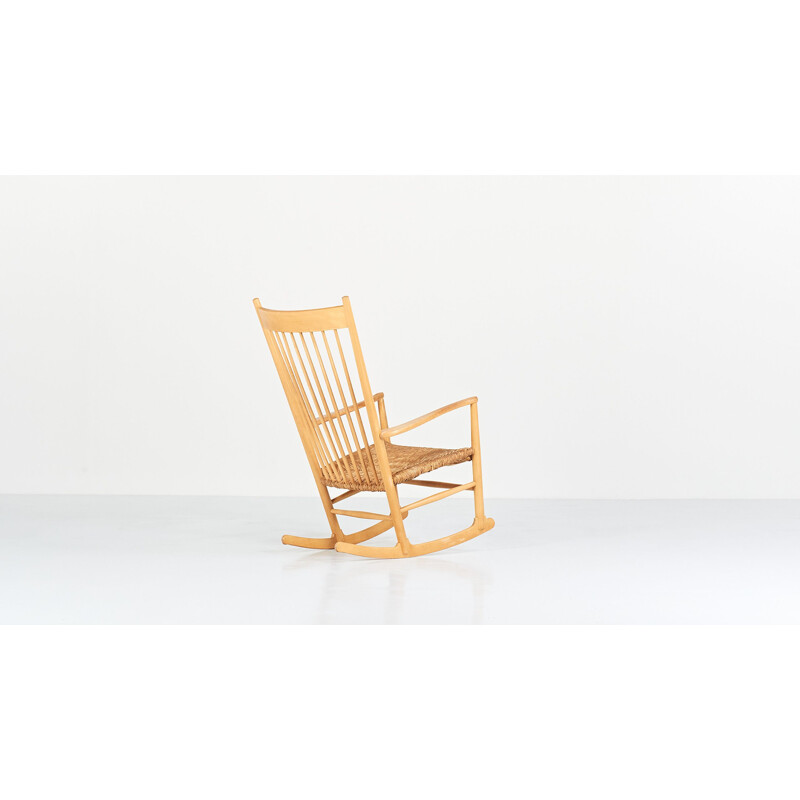 Vintage rocking chair Hans Wegne