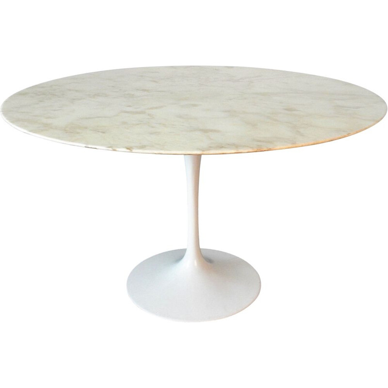 Vintage Round Pedestal dining table by Eero Saarinen for Knoll 1957