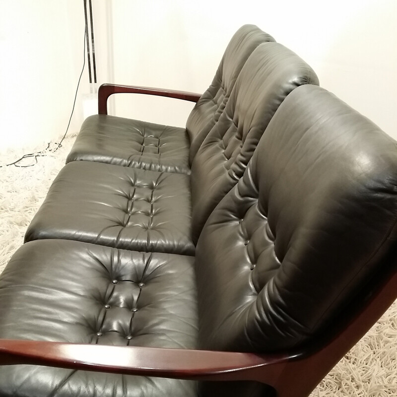 Scandinavian sofa in leather - 80