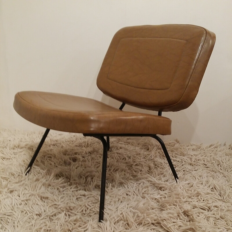 Pair of brown "CM190" low chairs, Pierre PAULIN - 60