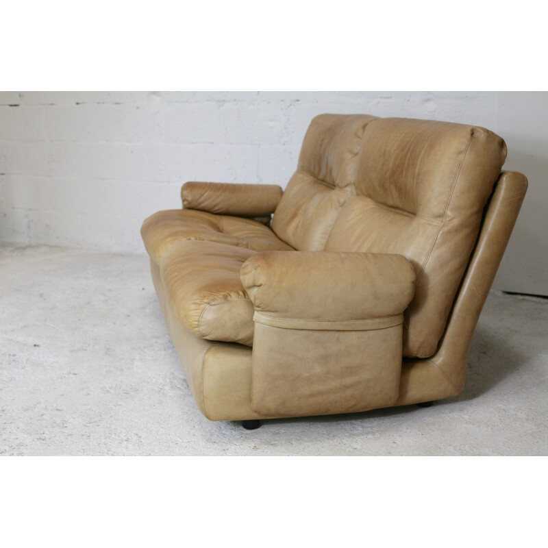 Sofá de cuero vintage de Michel Ducaroy de Ligne Roset modelo Albany 1970