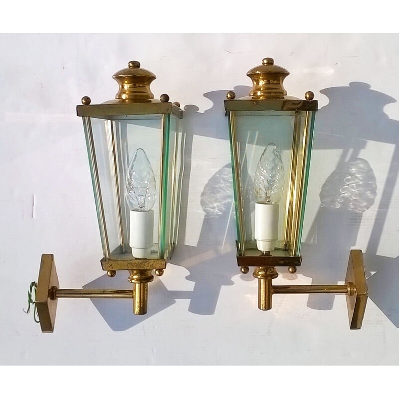 Pair of vintage brass and glass wall lamps by Pietro Chiesa for Fontana Arte, 1950