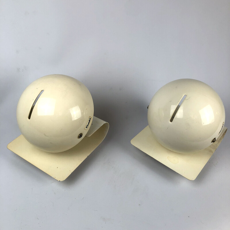 Pair of vintage wall lamps by Giuseppe Cormio for Guzzini, Bugia Italy